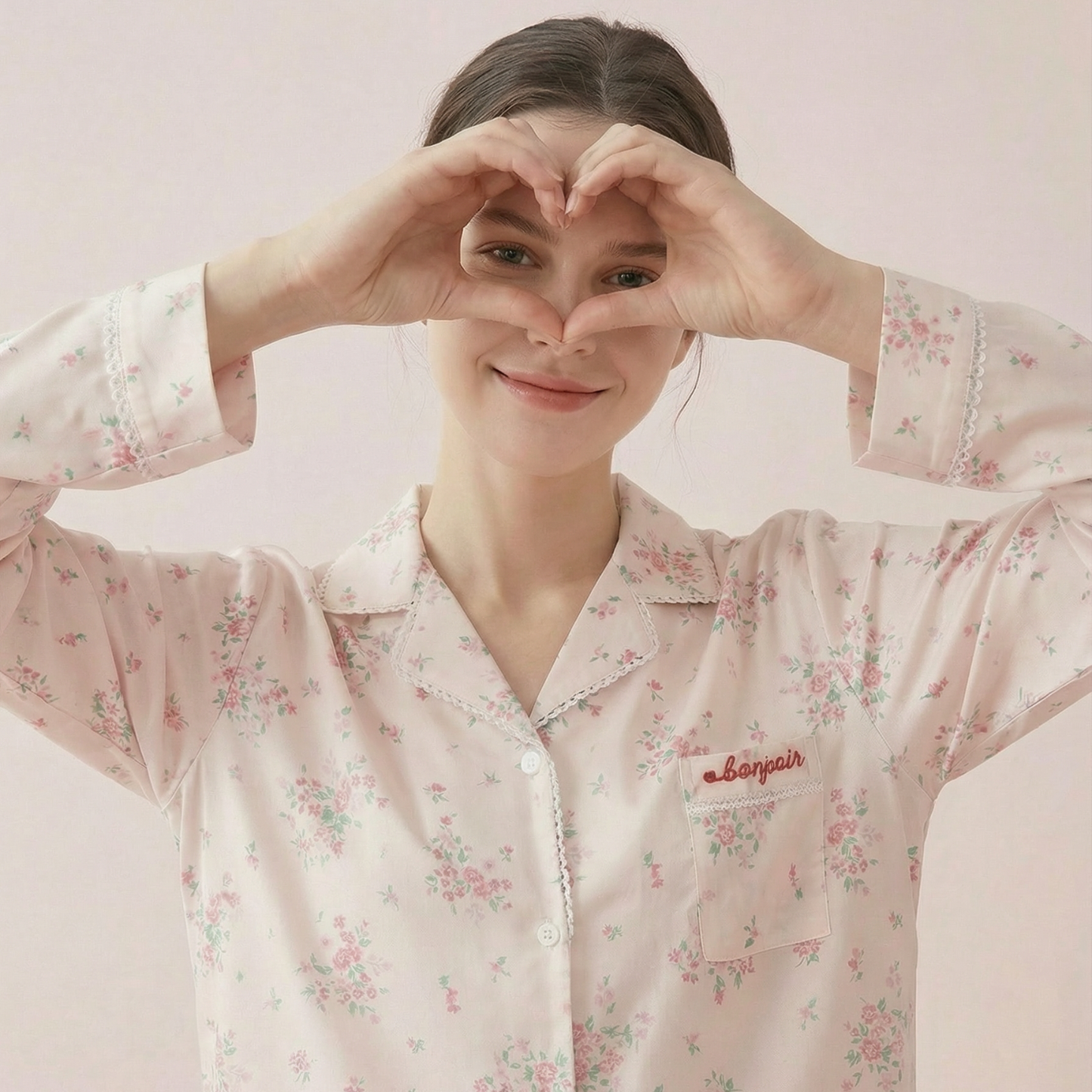 Nublia Rose Breeze Silky Pajama Set