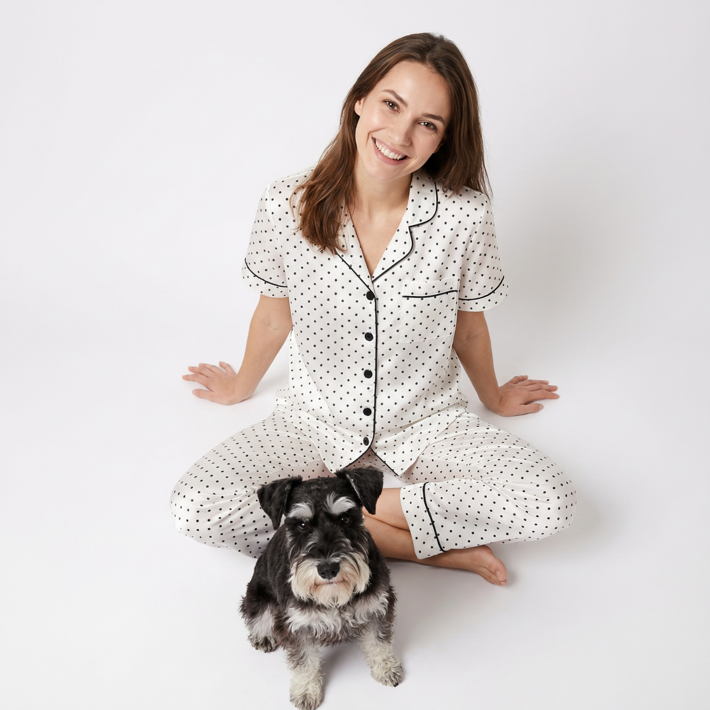Nublia  Midnight Dot Silky Pajama Set